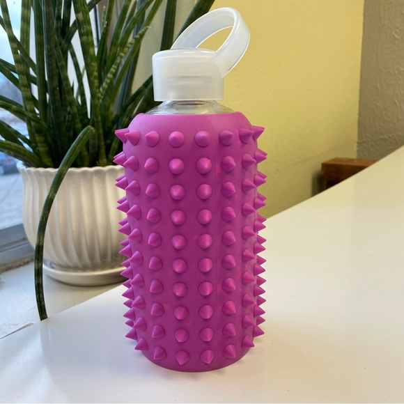 bkr Other - BKR 500ml 16fl oz Neon Pink Spiked Water Bottle